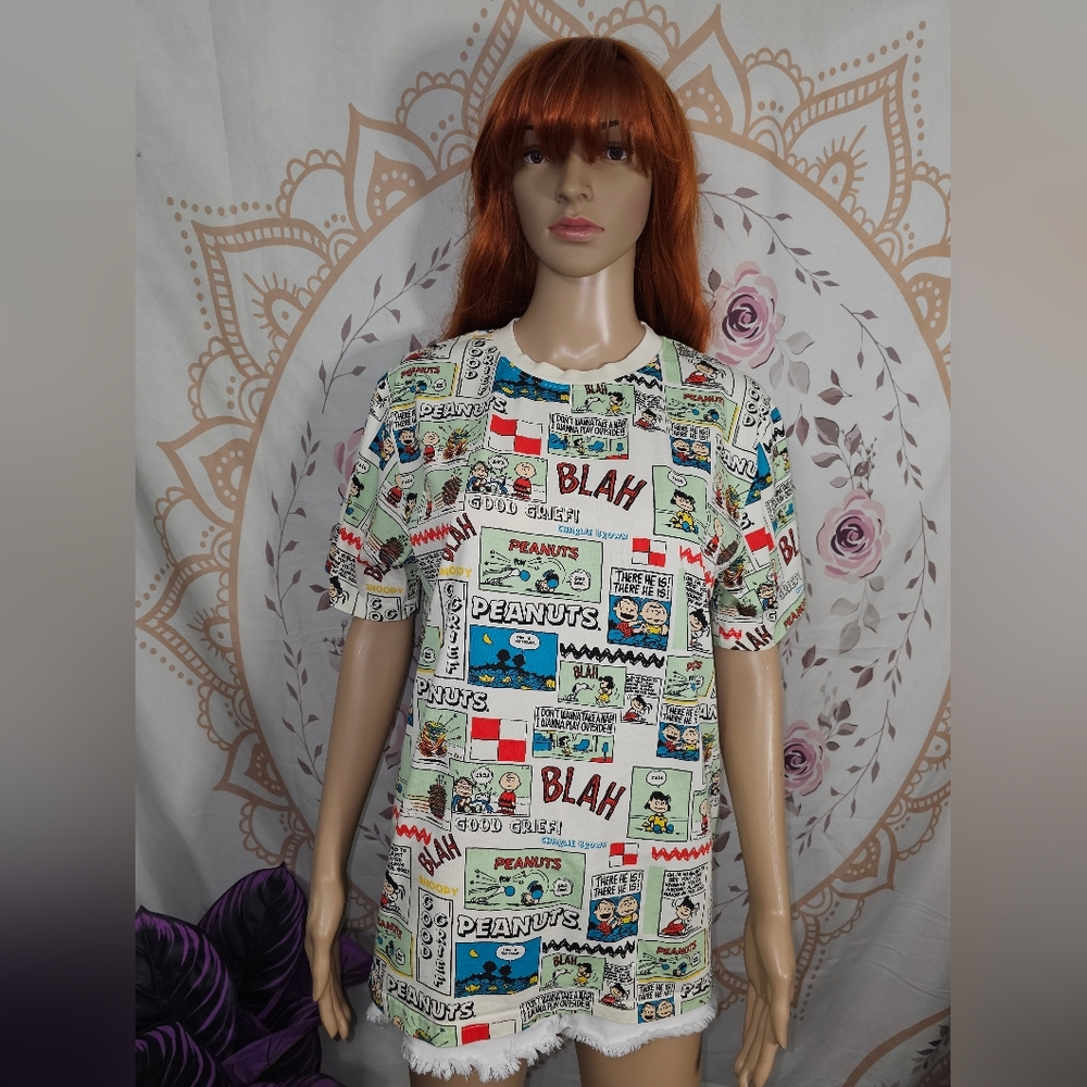 Like New, The Souled Store Peanuts Graphic T-Shirt Size Medium